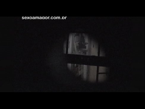 ❤️ Blondie viene segretamente filmato da un voyeur del quartiere nascosto dietro mattoni cavi ❤ Porno analeal it.dewporn.ru ❤️